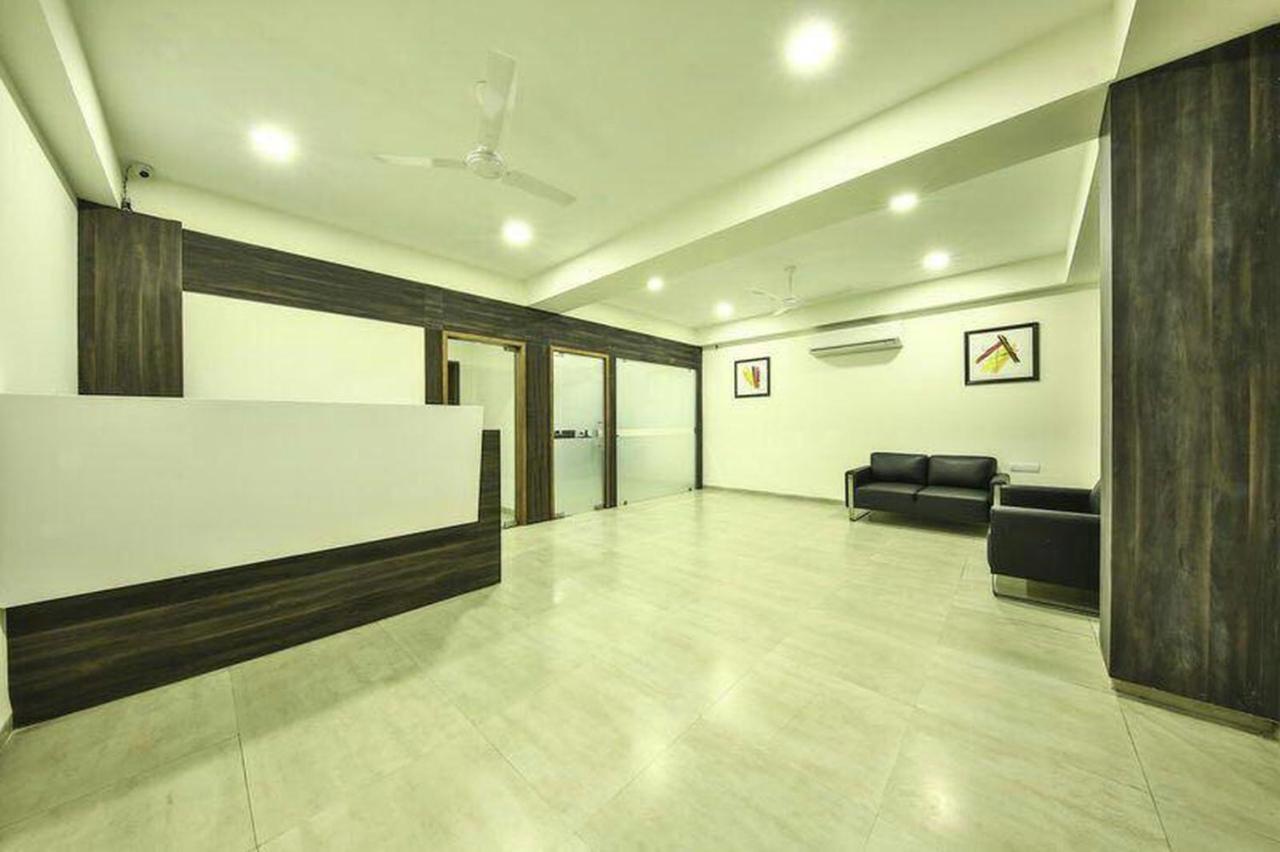 Fabhotel Flora Vastral Ahmedabad Exteriör bild