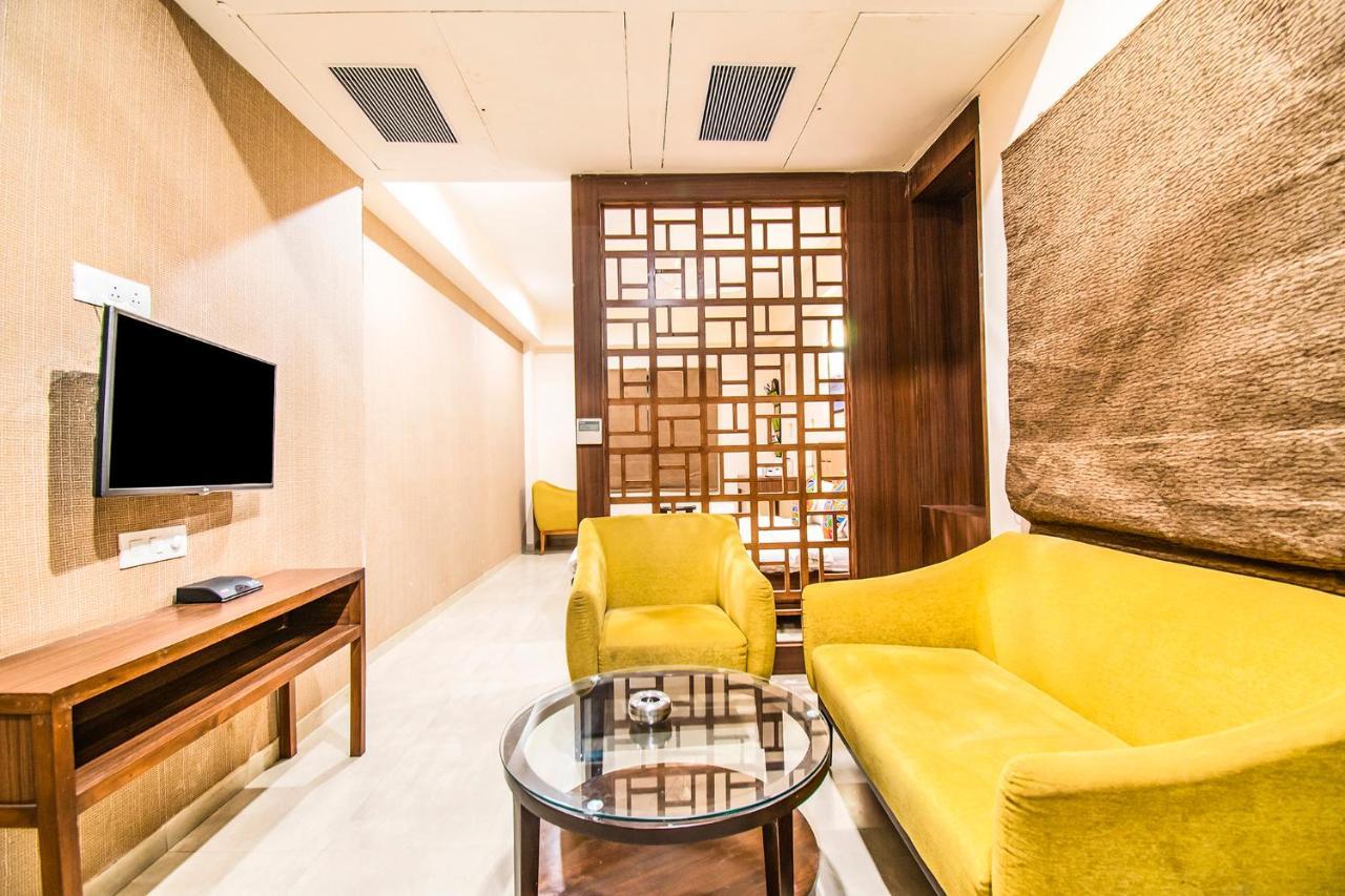Fabhotel Flora Vastral Ahmedabad Exteriör bild
