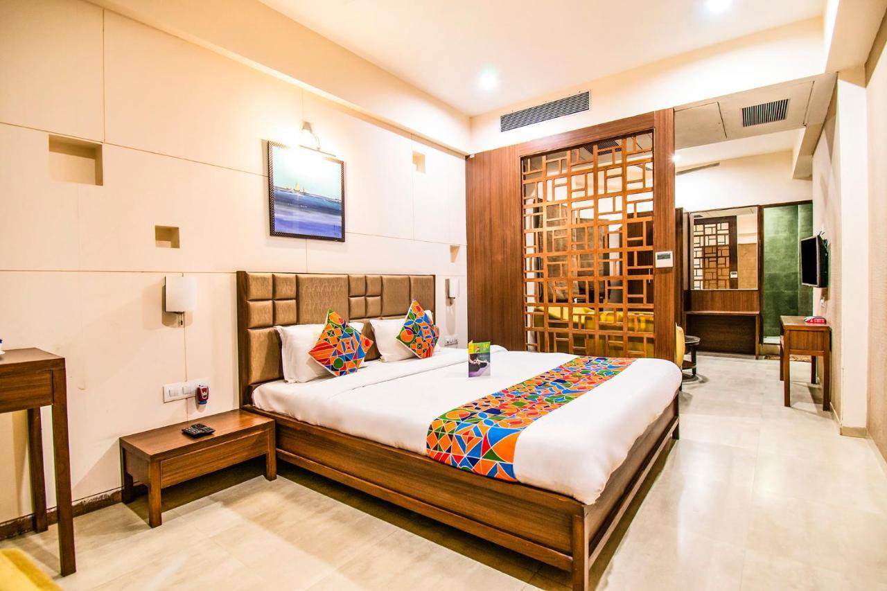 Fabhotel Flora Vastral Ahmedabad Exteriör bild